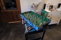 Tischkicker mit Billiard